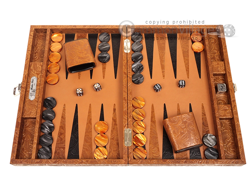 hector saxe travel backgammon