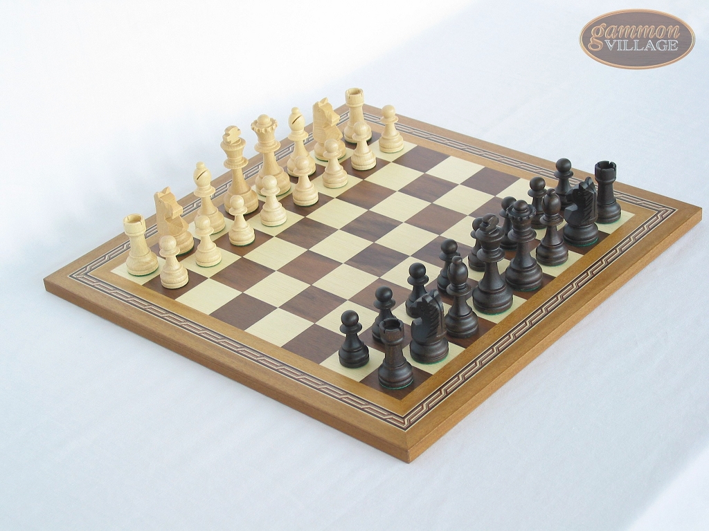 Executive Staunton Chessmen with Spanish Mosaic Chess Board - Wood ...